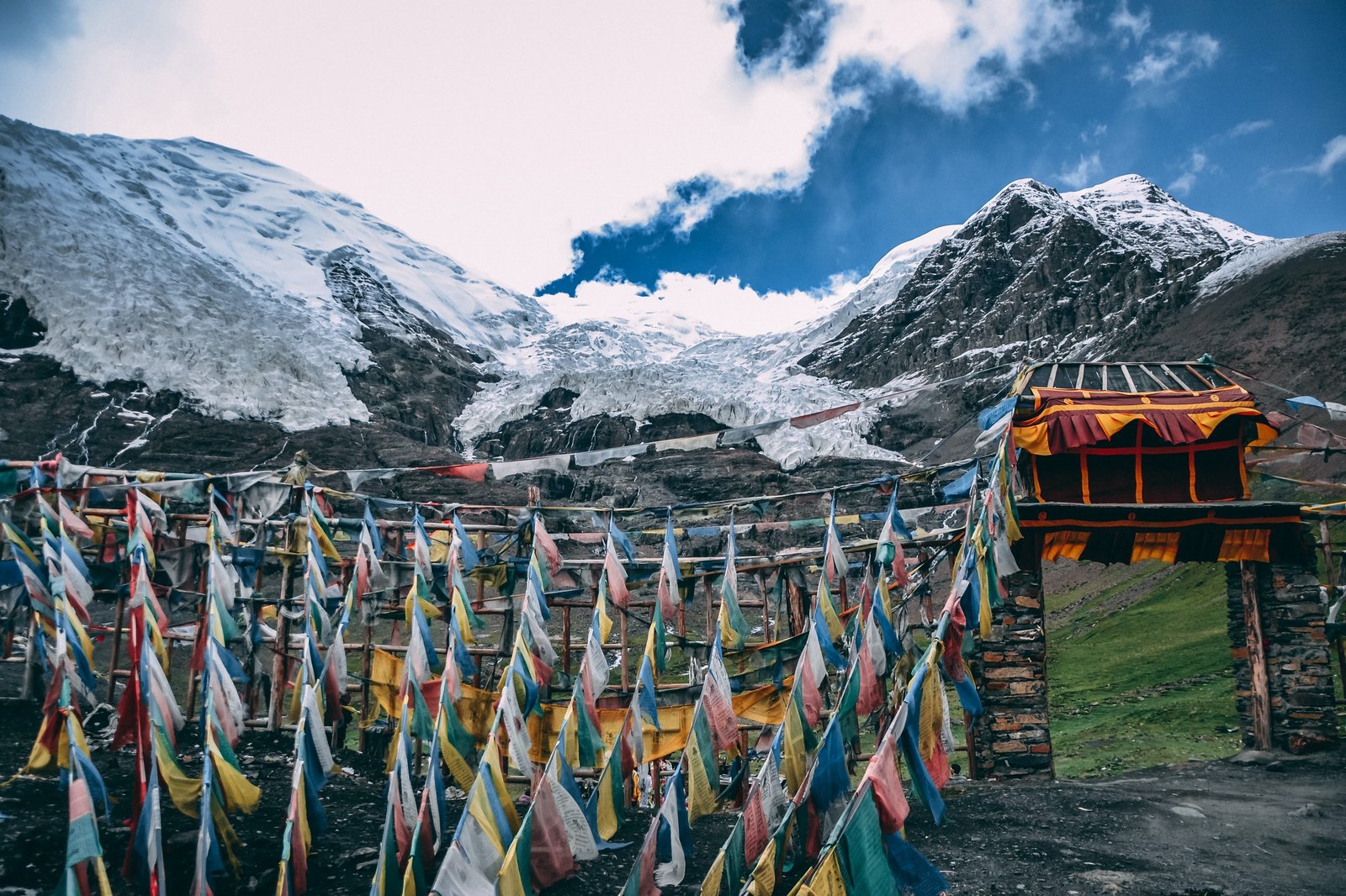 Vyzýváme Čínu, aby okamžitě propustila tibetské politické vězně