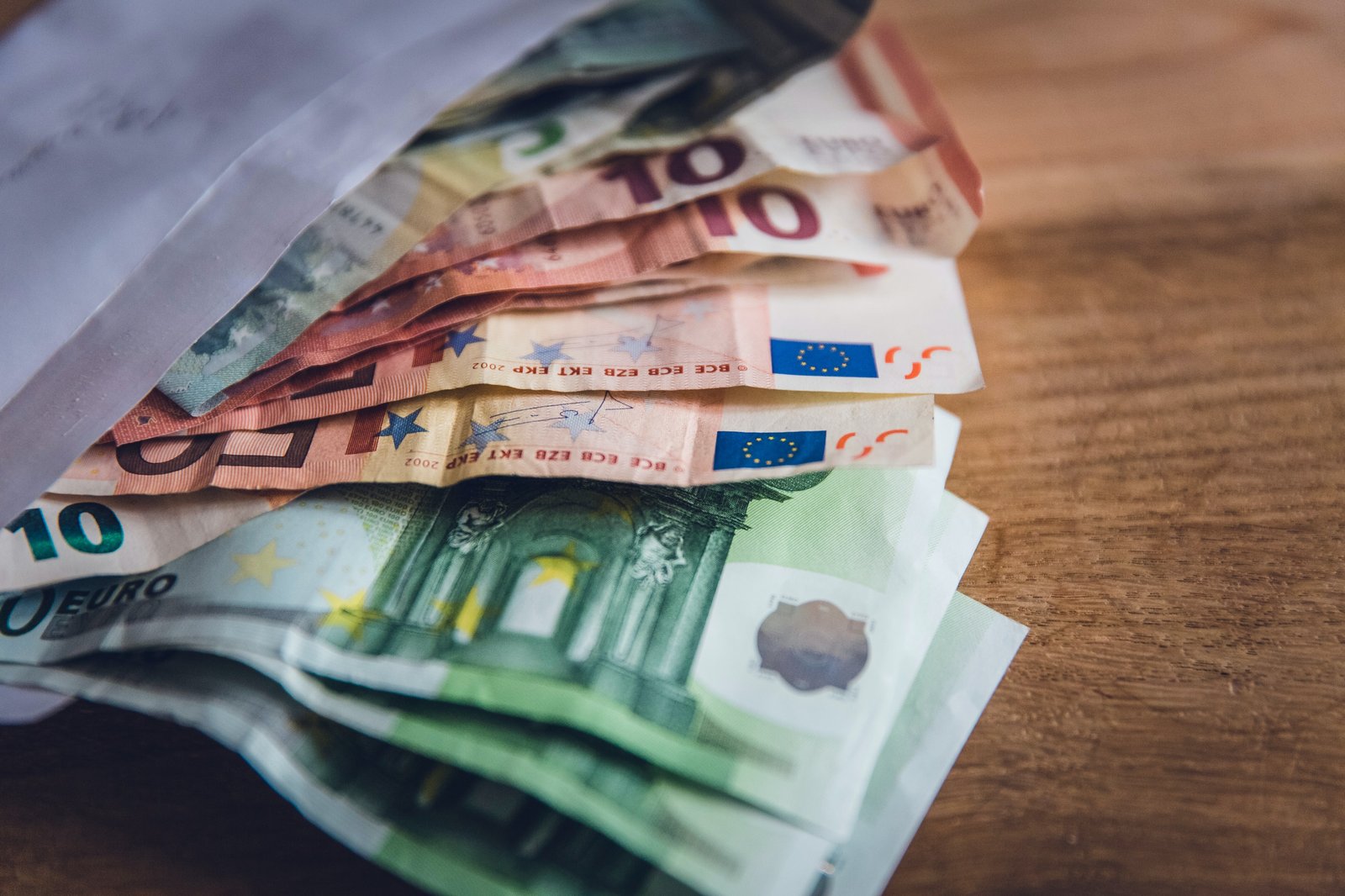 ANTI-CORRUPTION INTERGROUP: PREVENT CORRUPTION IN CORONA EMERGENCY FUNDS