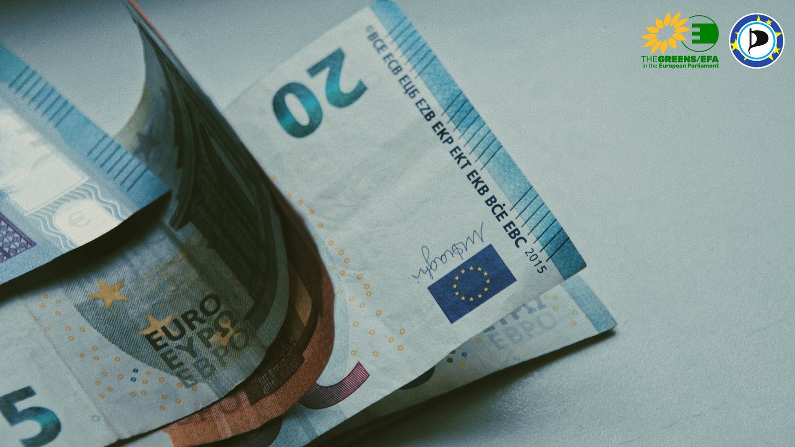 Transparentnost se vyplácí I: Evropské databáze odkrývají lucemburské úniky